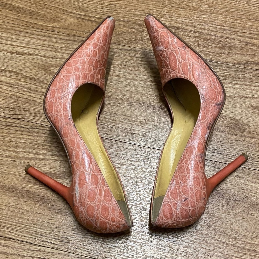 CASADEI Crocodile Pointed-Toe Pumps - Picture 4 of 12